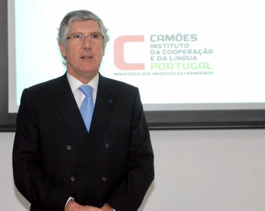 Mensagens à Comunidade Portuguesa do Exmo. Embaixador de Portugal João Mira Gomes