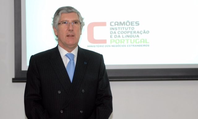 Conferência online com o Exmo Sr. Embaixador de Portugal